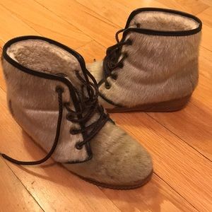 Pajar Women's Light Brown Fur Lined Lace-Up Winter Boots